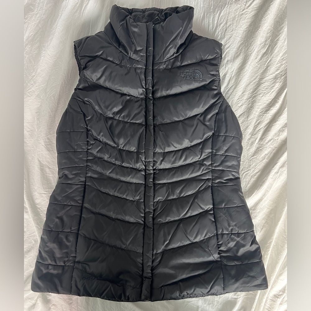 The Northface 550 Puffer Vest